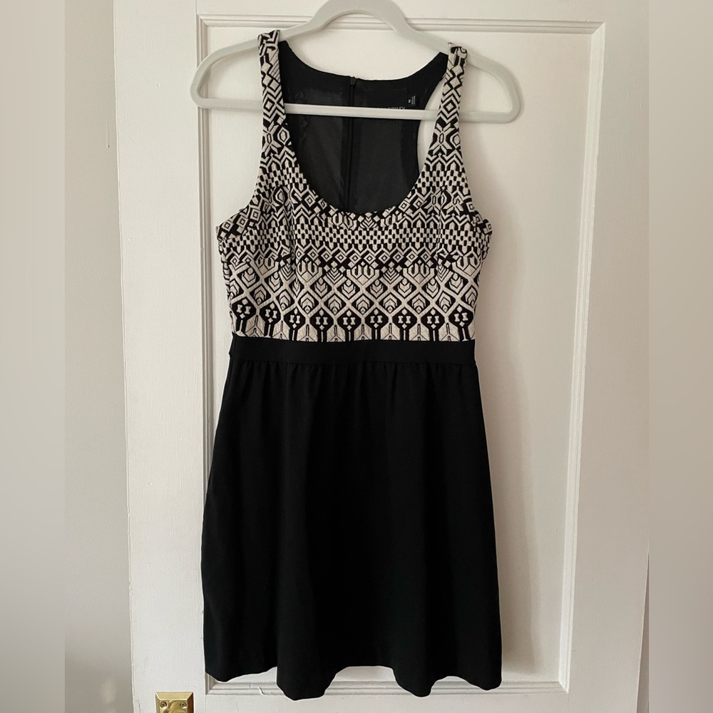 Cynthia Rowley Black and Cream Patterned Midi Dress